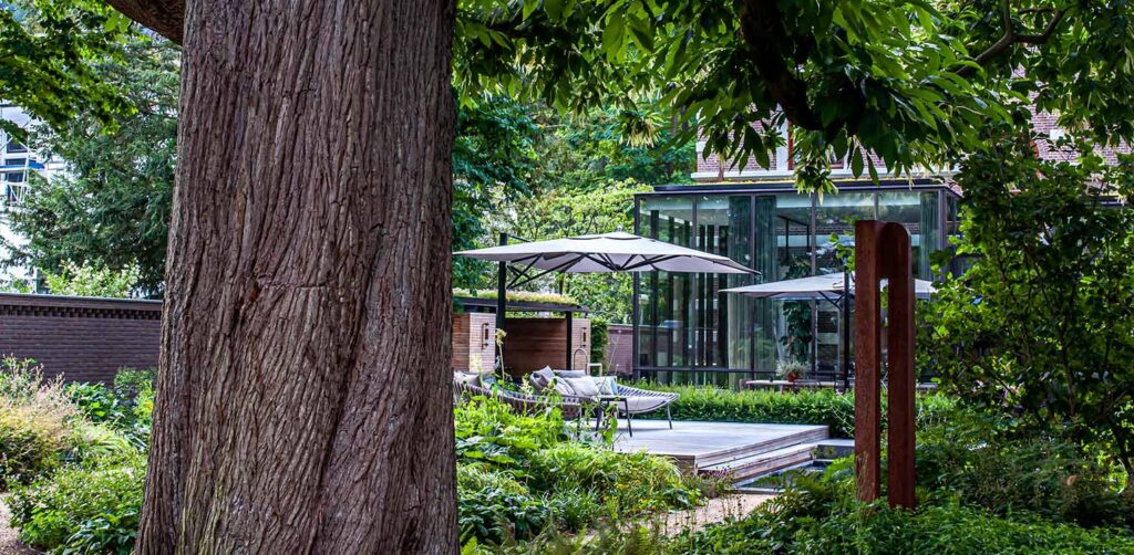 Denkers-in-Tuinen-Renovatie-stadstuin-Apeldoorn-6-1024x502
