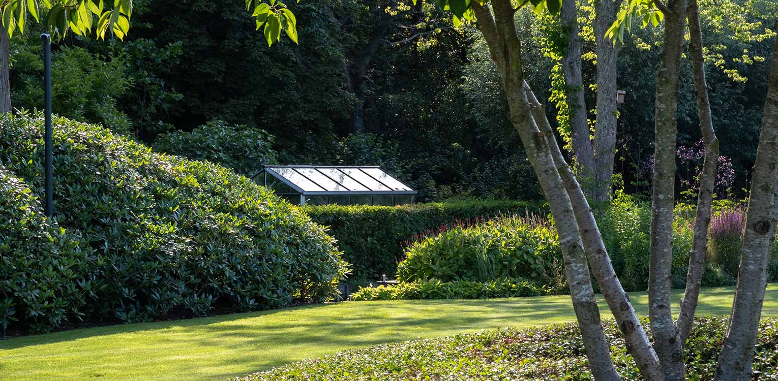 tuinontwerp-villatuin-Westland-Rhodowolk-kweekkas-denkers-in-tuinen-Apeldoorn-tuinarchitectuur