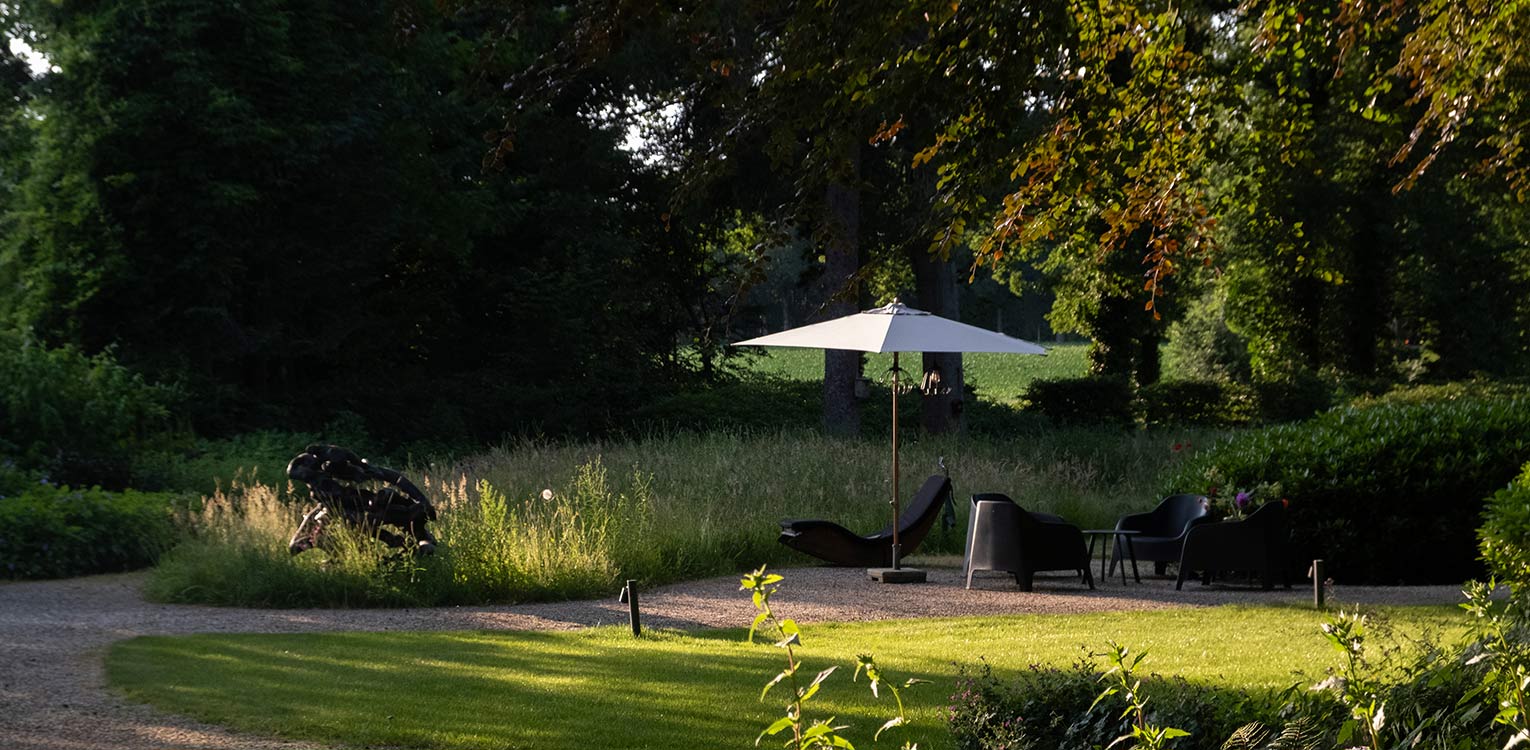 tuinontwerp-villatuin-buitengebied-Hoog-Soeren-bostuin-zaaimengsel-denkers-in-tuinen-Apeldoorn-tuinarchitectuur